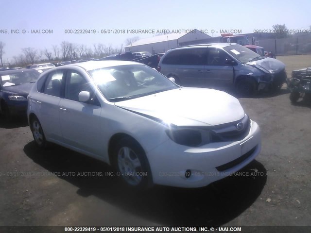 JF1GH6A6XBH817435 - 2011 SUBARU IMPREZA 2.5I WHITE photo 1