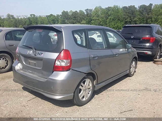 JHMGD38607S068051 - 2007 HONDA FIT S SILVER photo 4