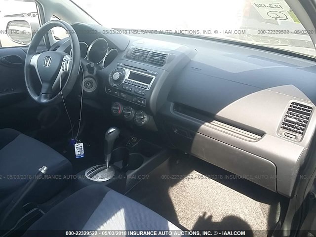 JHMGD38607S068051 - 2007 HONDA FIT S ვერცხლისფერი ფოტო 5