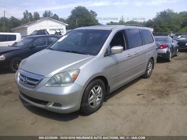 5FNRL38656B426589 - 2006 HONDA ODYSSEY EXL SILVER photo 2