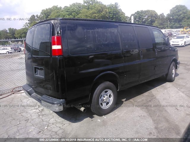 1GCFG15X081208581 - 2008 CHEVROLET EXPRESS G1500  BLACK photo 4