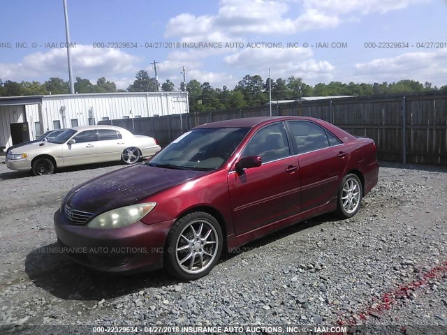 4T1BE32K15U423370 - 2005 TOYOTA CAMRY LE/XLE/SE 勃艮第红 照片 2