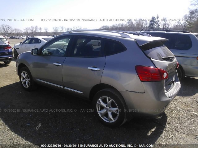 JN8AS5MT1BW562834 - 2011 NISSAN ROGUE S/SV/KROM SILVER photo 3