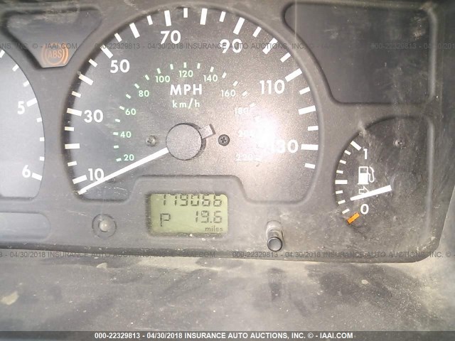 SALTY1541YA237800 - 2000 LAND ROVER DISCOVERY II  შამპანური ფოტო 7