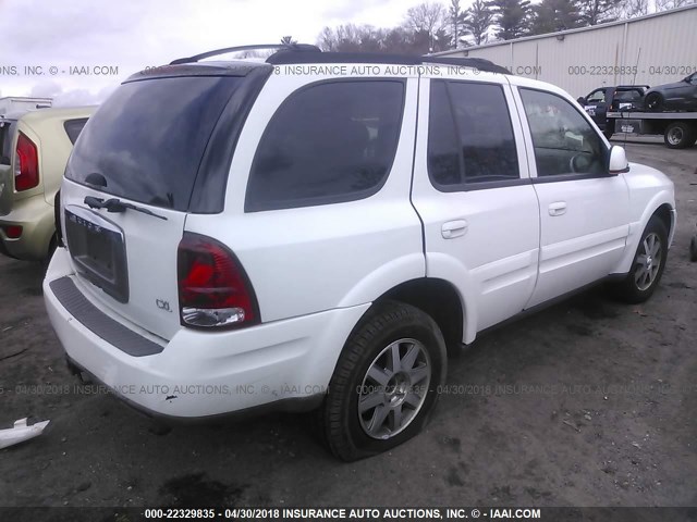 5GADT13S452100160 - 2005 BUICK RAINIER CXL WHITE photo 4