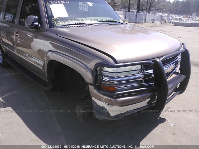 1GNFK16Z73J211766 - 2003 CHEVROLET SUBURBAN K1500 GOLD photo 6