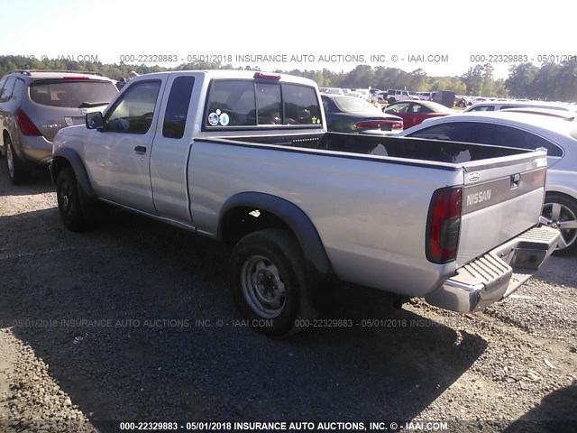 1N6ED26YXYC321571 - 2000 NISSAN FRONTIER KING CAB XE/KING CAB SE SILVER photo 3