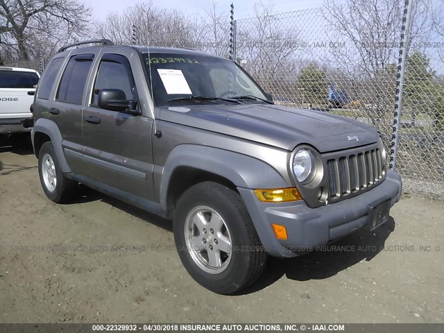 1J4GL48K05W615701 - 2005 JEEP LIBERTY SPORT TAN photo 1