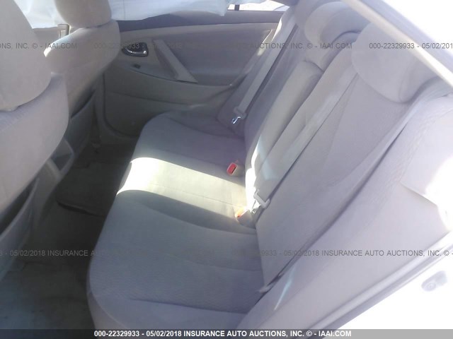4T1BF3EK5AU519358 - 2010 TOYOTA CAMRY SE/LE/XLE თეთრი ფოტო 8