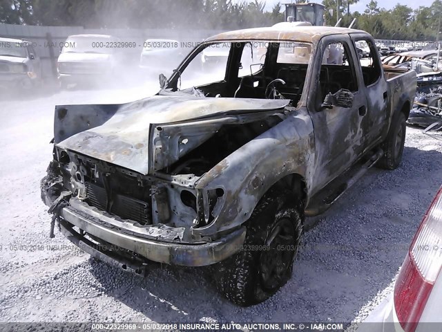 5TEGN92NX2Z005688 - 2002 TOYOTA TACOMA DOUBLE CAB PRERUNNER GOLD photo 2