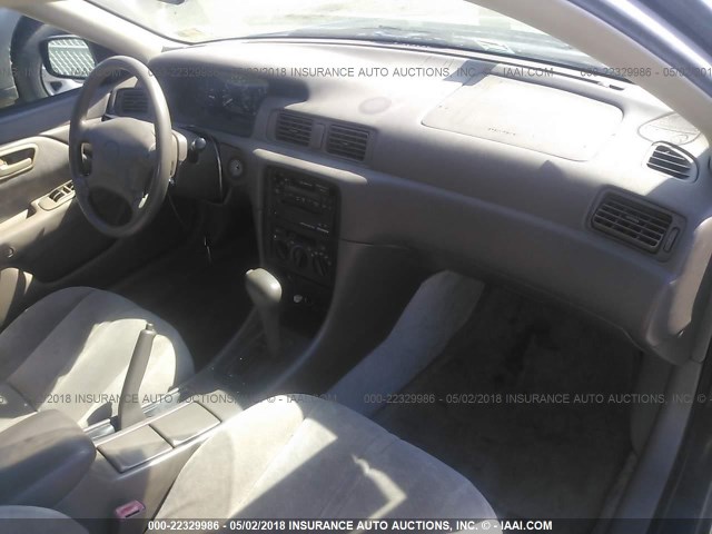 4T1BG22K4XU402472 - 1999 TOYOTA CAMRY CE/LE/XLE 黑色 照片 5
