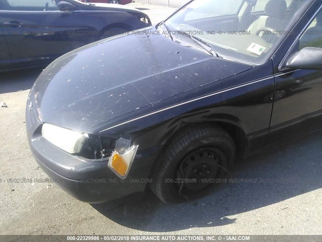 4T1BG22K4XU402472 - 1999 TOYOTA CAMRY CE/LE/XLE 黑色 照片 6