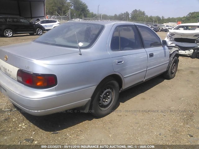 JT2BG12K9T0373589 - 1996 TOYOTA CAMRY DX/LE/XLE Light Blue photo 4