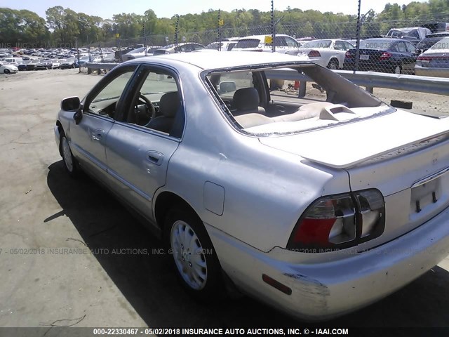 1HGCD5661VA046594 - 1997 HONDA ACCORD EX/EX-R Pewter photo 6