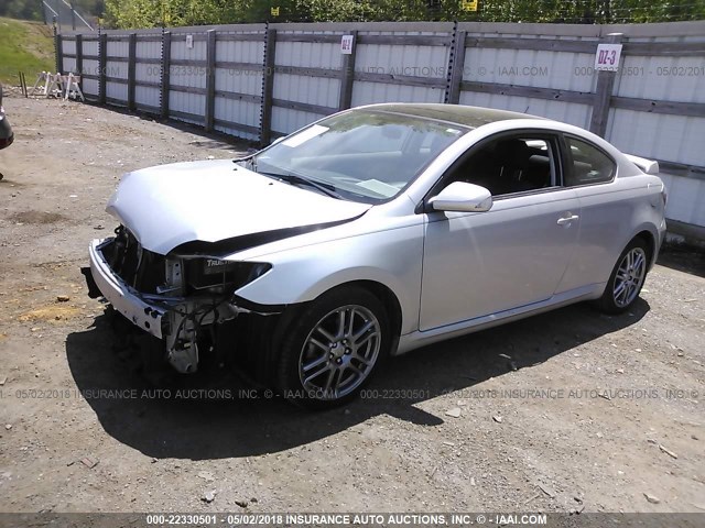 JTKDE167980267719 - 2008 TOYOTA SCION TC 银色 照片 2