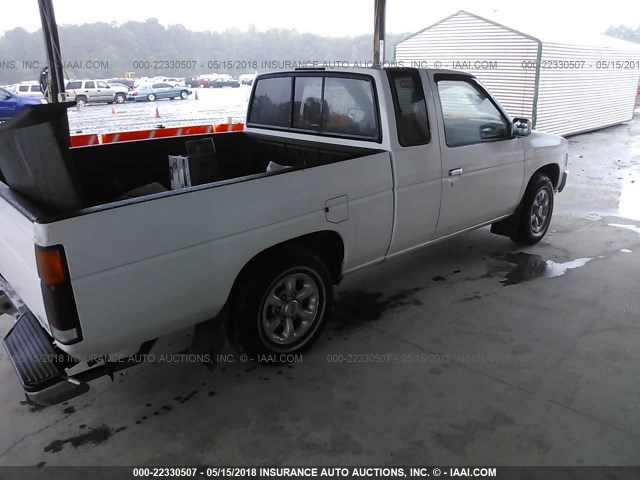 1N6HD16S8SC449866 - 1995 NISSAN TRUCK KING CAB SE/KING CAB XE WHITE photo 4