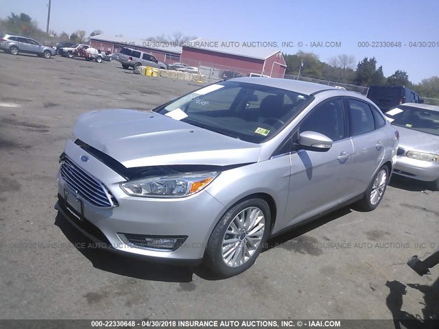 1FADP3J24FL322443 - 2015 FORD FOCUS TITANIUM SILVER photo 2