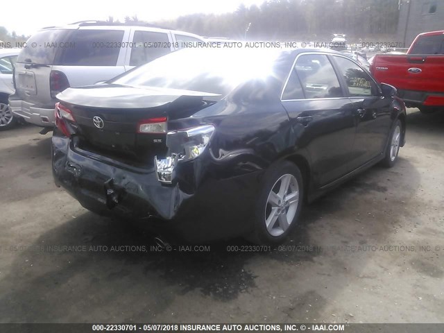 4T1BF1FK3CU062944 - 2012 TOYOTA CAMRY SE/LE/XLE 黑色 照片 4