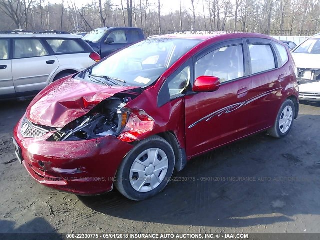 JHMGE8H32DC058076 - 2013 HONDA FIT RED photo 2