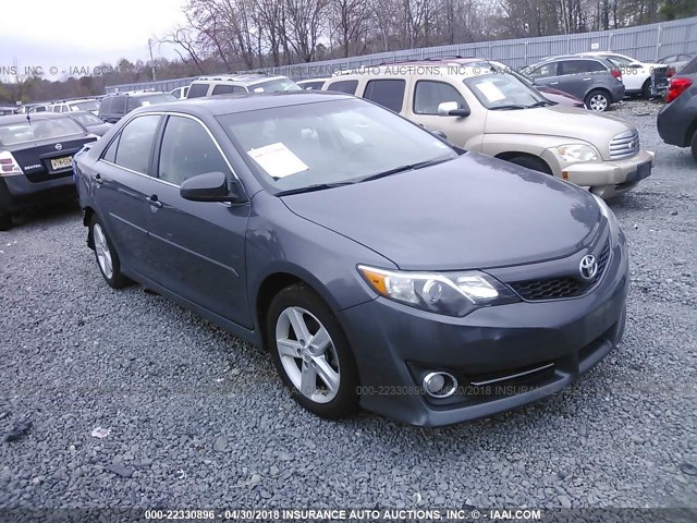 4T1BF1FK1EU441301 - 2014 TOYOTA CAMRY L/SE/LE/XLE GRAY photo 1