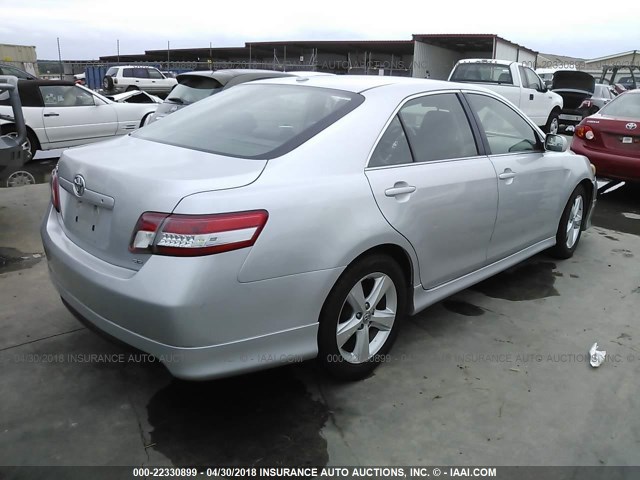 4T1BF3EK2AU003779 - 2010 TOYOTA CAMRY SE/LE/XLE SILVER photo 4