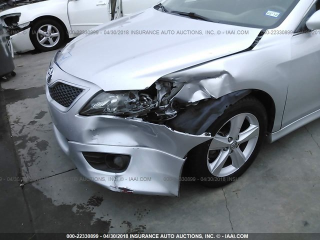 4T1BF3EK2AU003779 - 2010 TOYOTA CAMRY SE/LE/XLE SILVER photo 6