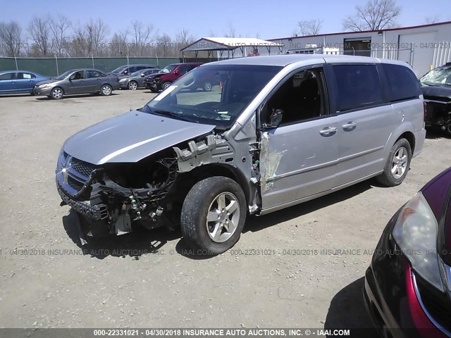 2D4RN3DG5BR629072 - 2011 DODGE GRAND CARAVAN MAINSTREET SILVER photo 2