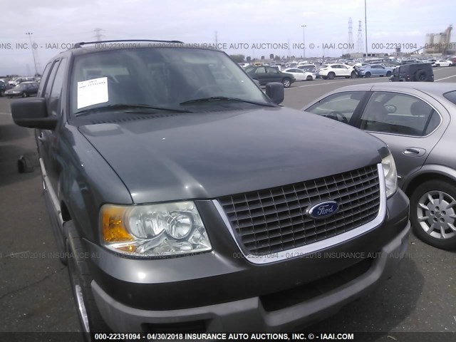 1FMRU15W13LB72423 - 2003 FORD EXPEDITION XLT GRAY photo 1