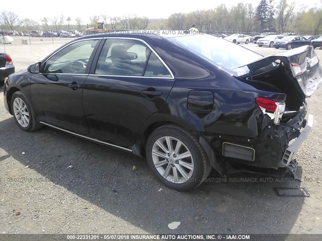 4T1BF1FK4CU520443 - 2012 TOYOTA CAMRY SE/LE/XLE BLACK photo 3