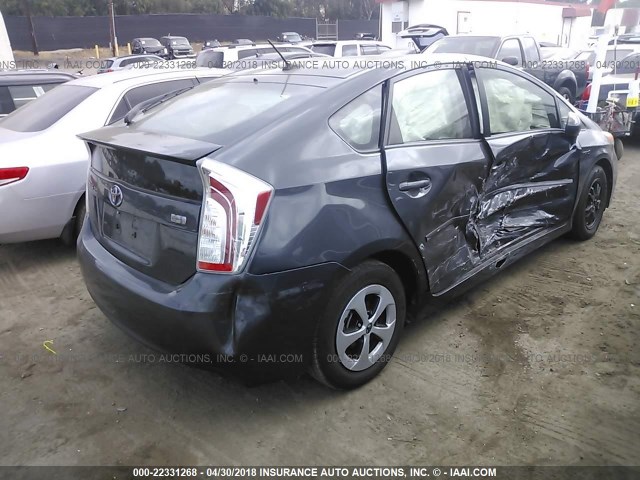 JTDKN3DU9E1747123 - 2014 TOYOTA PRIUS GRAY photo 4