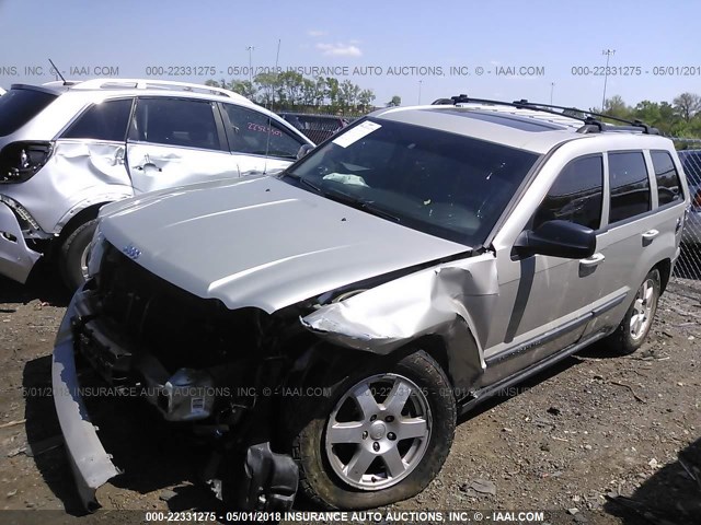 1J8HS48M28C514236 - 2008 JEEP GRAND CHEROKEE LAREDO SILVER photo 2