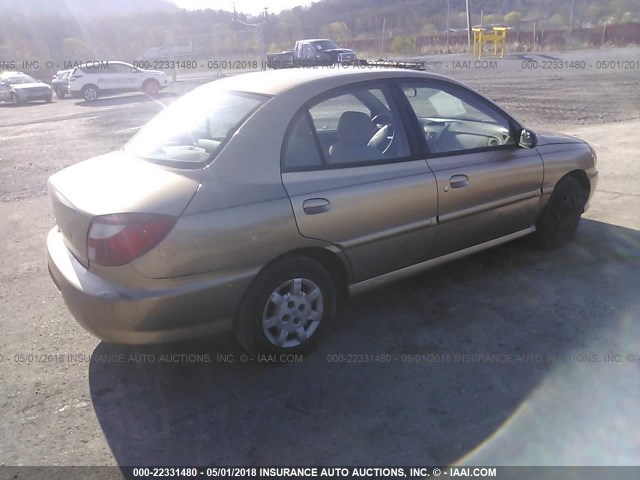 KNADC123X26157389 - 2002 KIA RIO GOLD photo 4