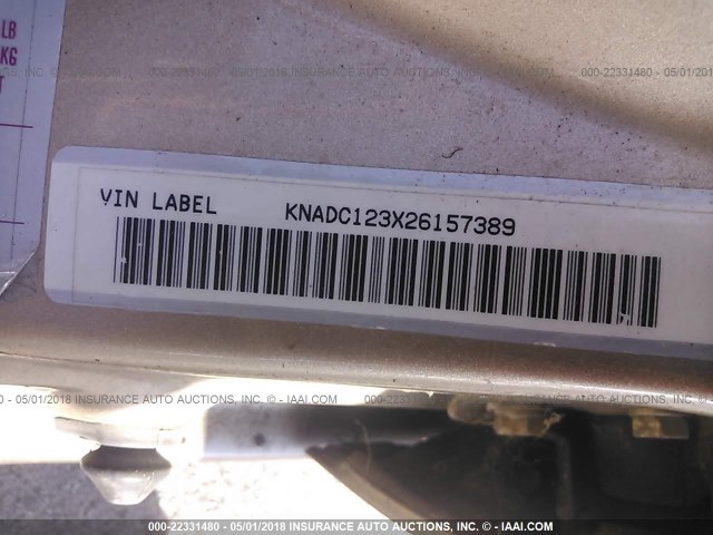 KNADC123X26157389 - 2002 KIA RIO GOLD photo 9