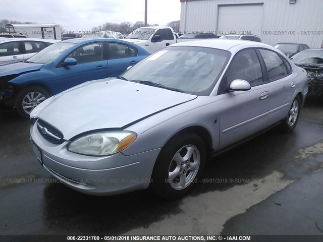 1FAFP55232G217135 - 2002 FORD TAURUS SES SILVER photo 2