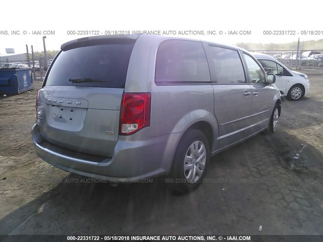 2C4RDGBG6GR363546 - 2016 DODGE GRAND CARAVAN SE SILVER photo 4