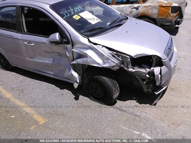 KL1TD56E29B374846 - 2009 CHEVROLET AVEO LS/LT 银色 照片 6