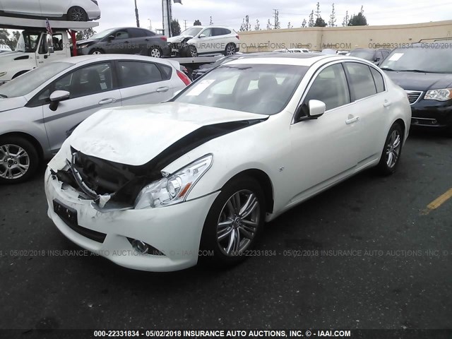 JN1CV6AP3FM502163 - 2015 INFINITI Q40 WHITE photo 2