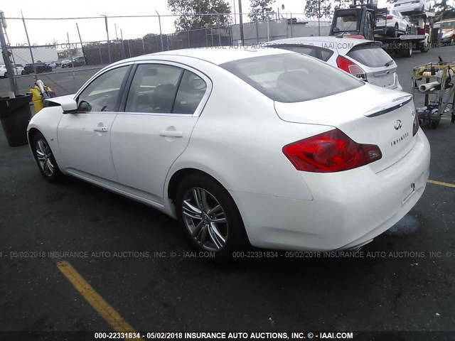 JN1CV6AP3FM502163 - 2015 INFINITI Q40 WHITE photo 3