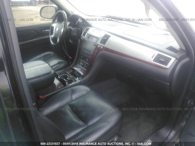 1GYFK63837R279405 - 2007 CADILLAC ESCALADE LUXURY შავი ფოტო 5