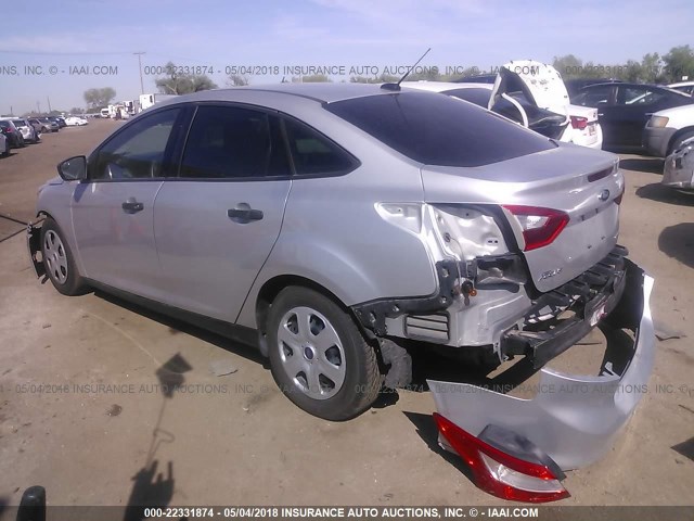 1FADP3E24DL313765 - 2013 FORD FOCUS S SILVER photo 3