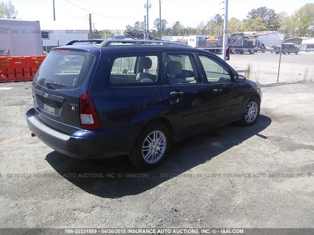 1FAFP36332W236740 - 2002 FORD FOCUS SE/SE COMFORT/ZTW/SE SPRT Dark Blue photo 4