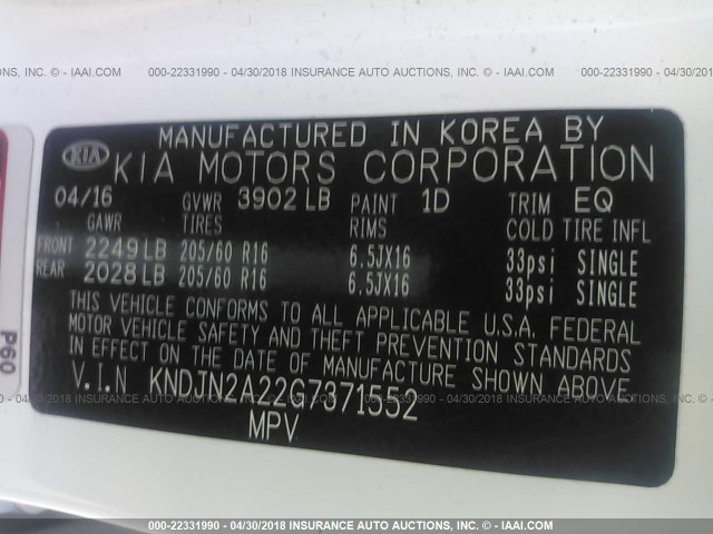 KNDJN2A22G7371552 - 2016 KIA SOUL WHITE photo 9