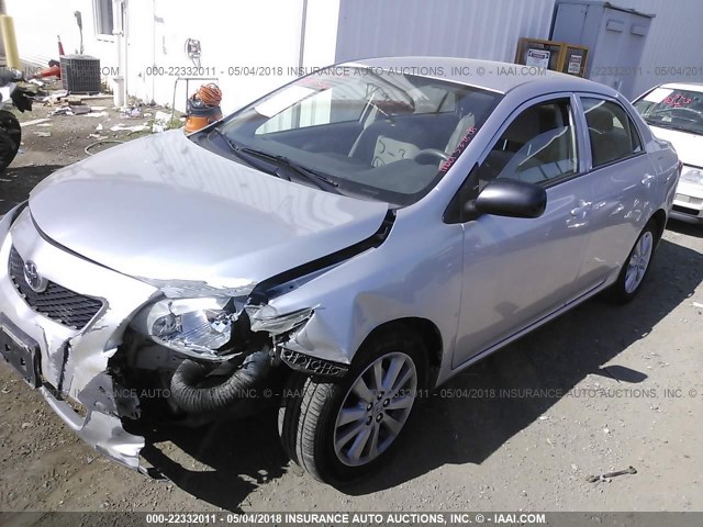 JTDBL40E79J001382 - 2009 TOYOTA COROLLA LE/XLE SILVER photo 2