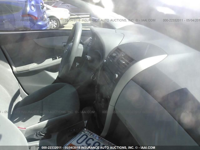 JTDBL40E79J001382 - 2009 TOYOTA COROLLA LE/XLE SILVER photo 5