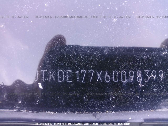 JTKDE177X60098399 - 2006 TOYOTA SCION TC 白色 照片 9