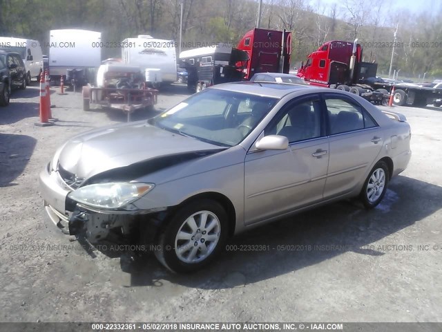 4T1BE30K75U011893 - 2005 TOYOTA CAMRY LE/XLE/SE შამპანური ფოტო 2