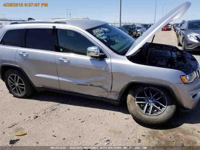 1C4RJFBG4JC243814 - 2018 JEEP GRAND CHEROKEE LIMITED GRAY photo 13