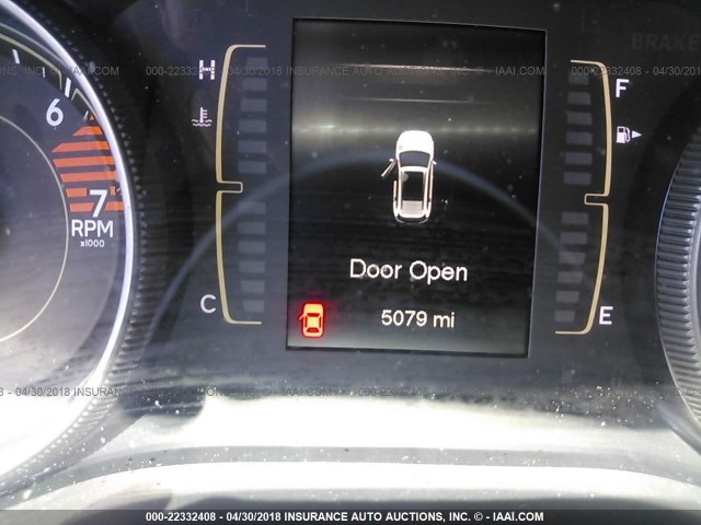 1C4PJLCB2JD573759 - 2018 JEEP CHEROKEE LATITUDE Biały zdjęcie 7