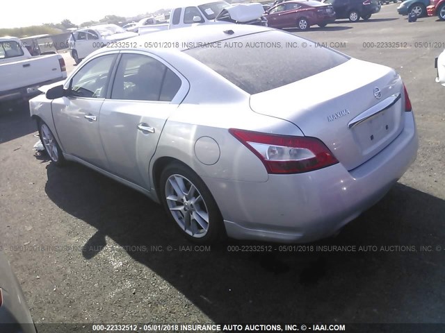 1N4AA51E69C830136 - 2009 NISSAN MAXIMA S/SV SILVER photo 3