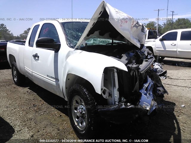 1GCRCSEA8DZ367001 - 2013 CHEVROLET SILVERADO C1500 LT WHITE photo 1